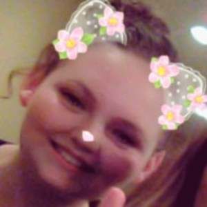 Meet your Posher, Avery